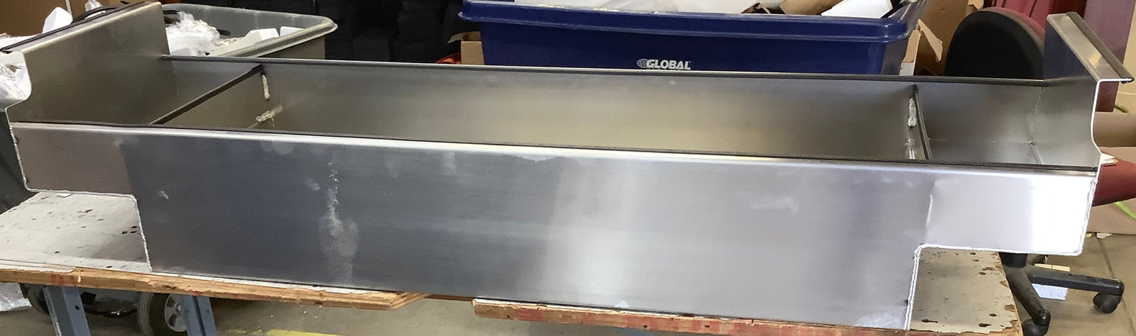 Outlet Cross Bin 13