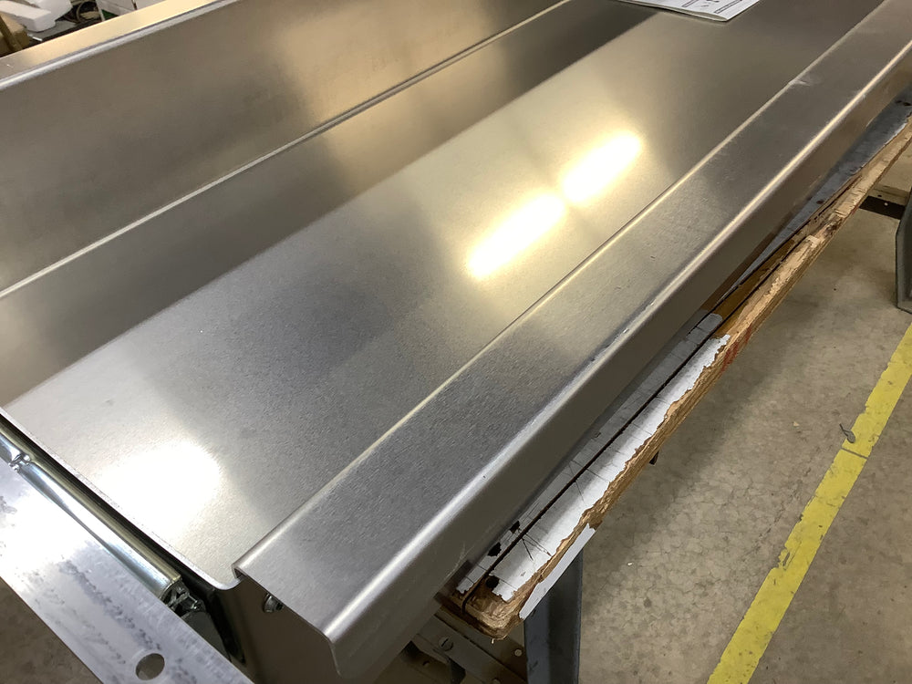Outlet Wingman Slider Bin