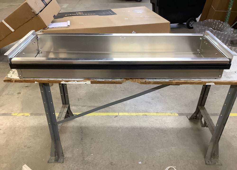Outlet Wingman Slider Bin