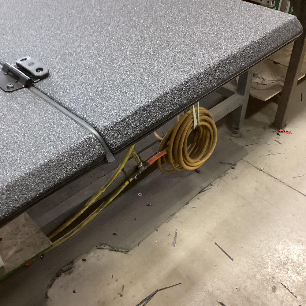 Outlet DiamondBack Switchback