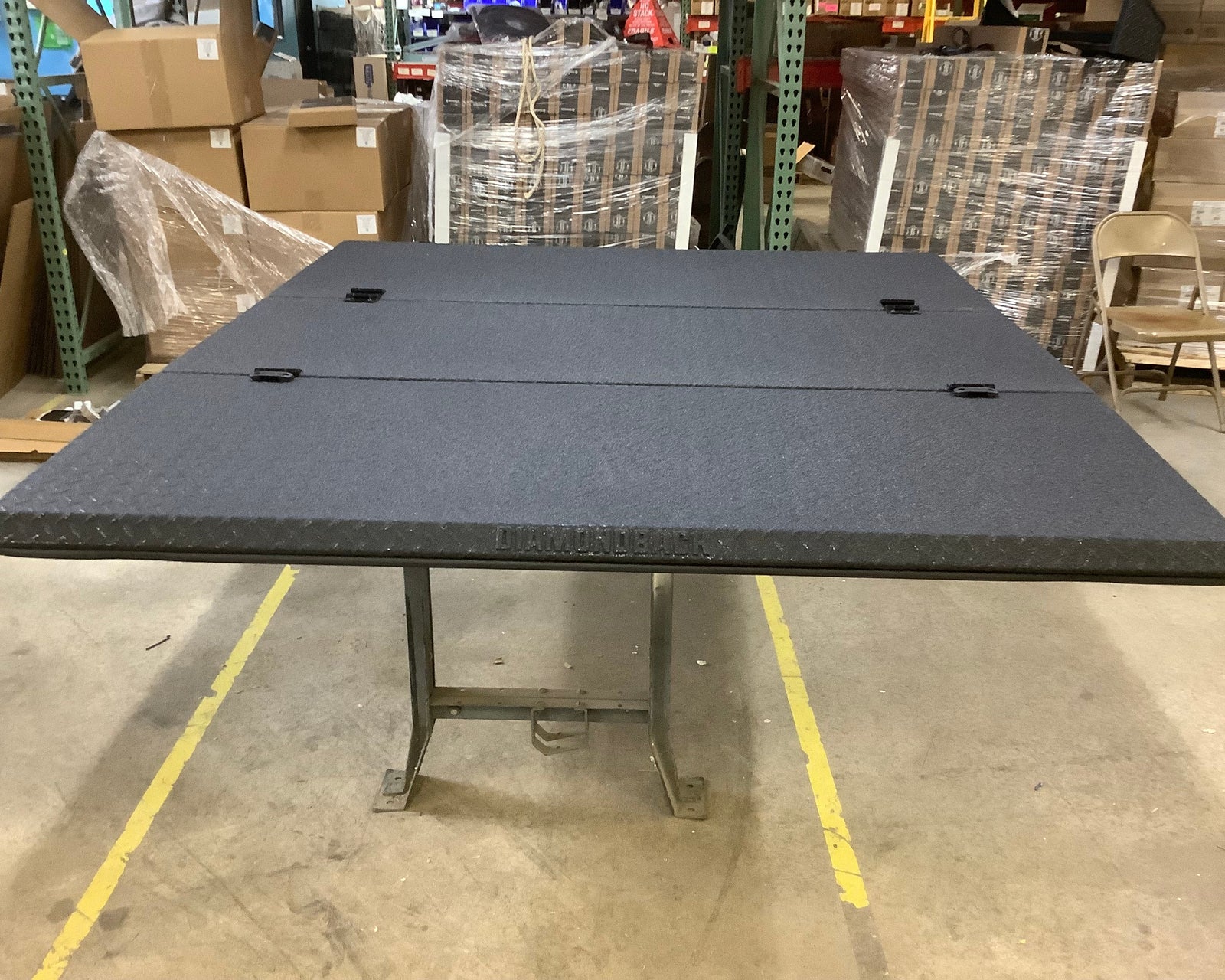 Outlet DiamondBack Switchback