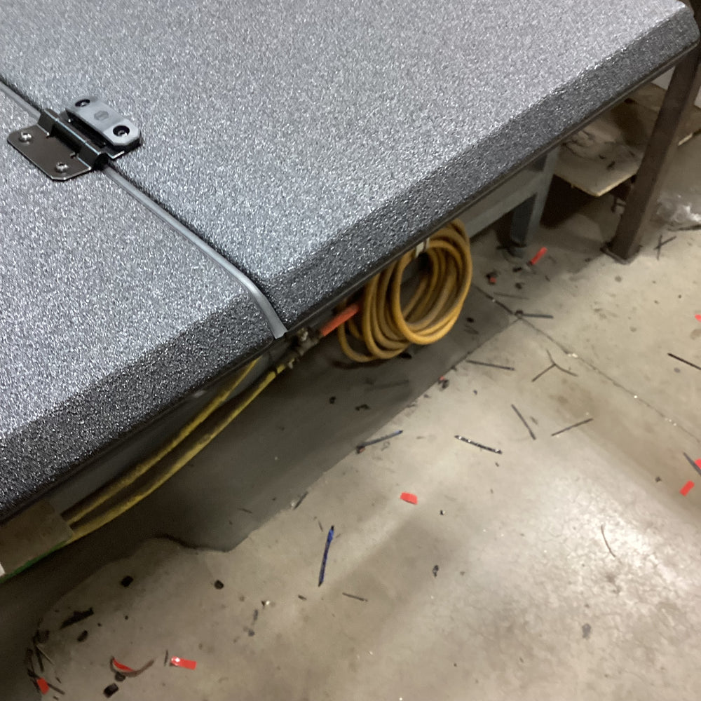 Outlet DiamondBack Switchback