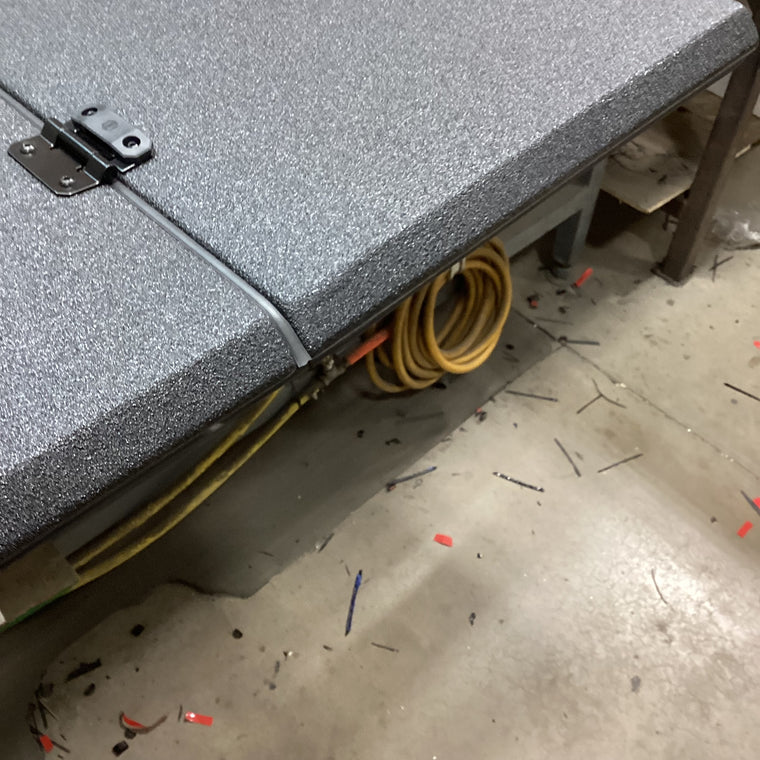 Outlet DiamondBack Switchback