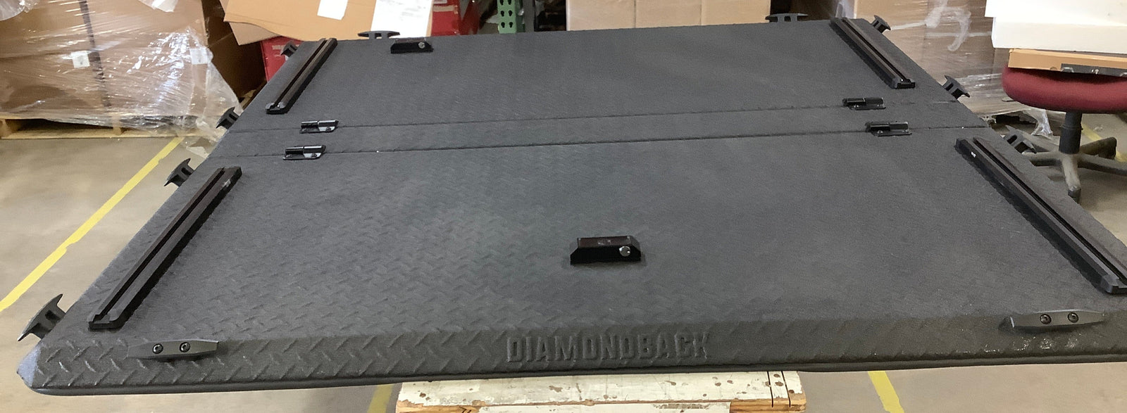 Outlet DiamondBack HD