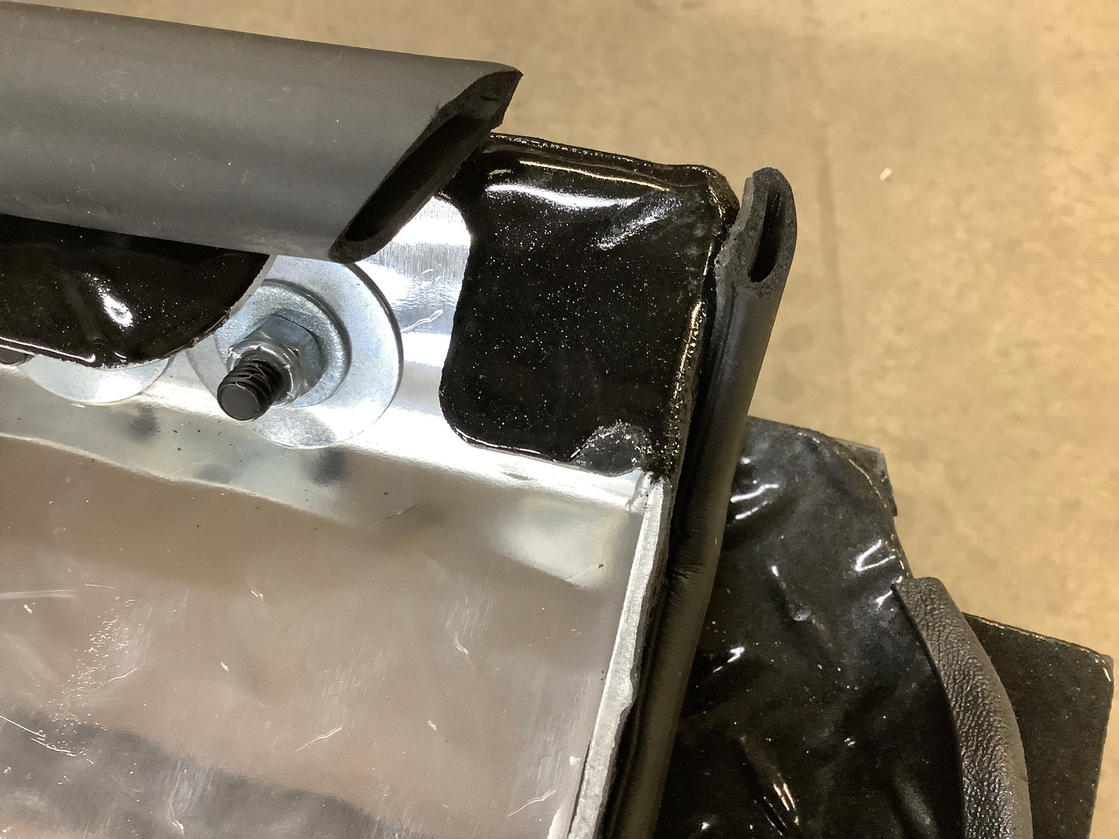 Outlet DiamondBack HD