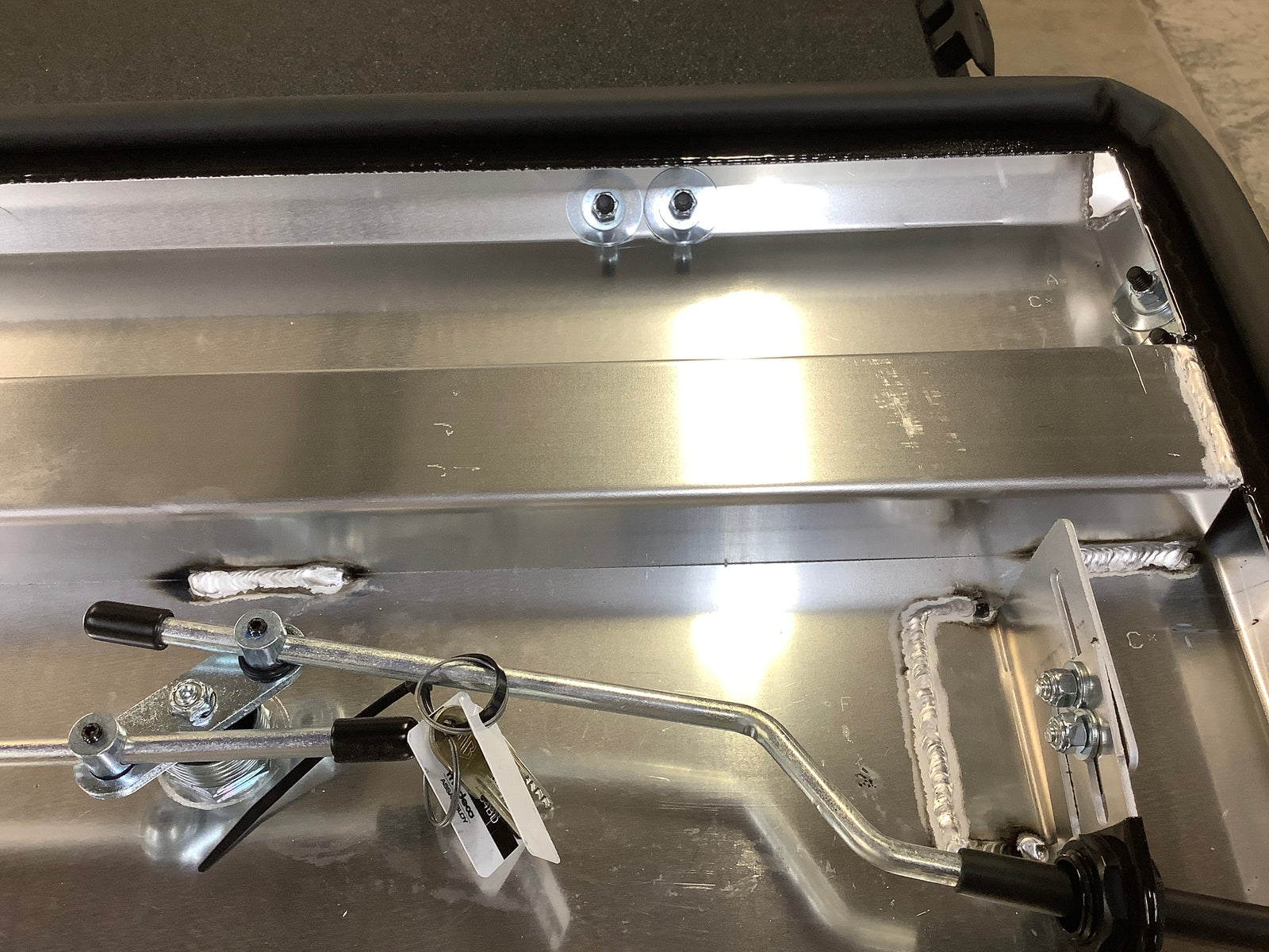 Outlet DiamondBack HD