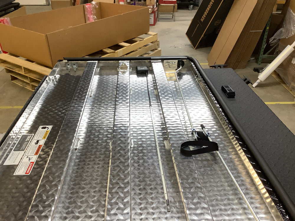 Outlet DiamondBack HD