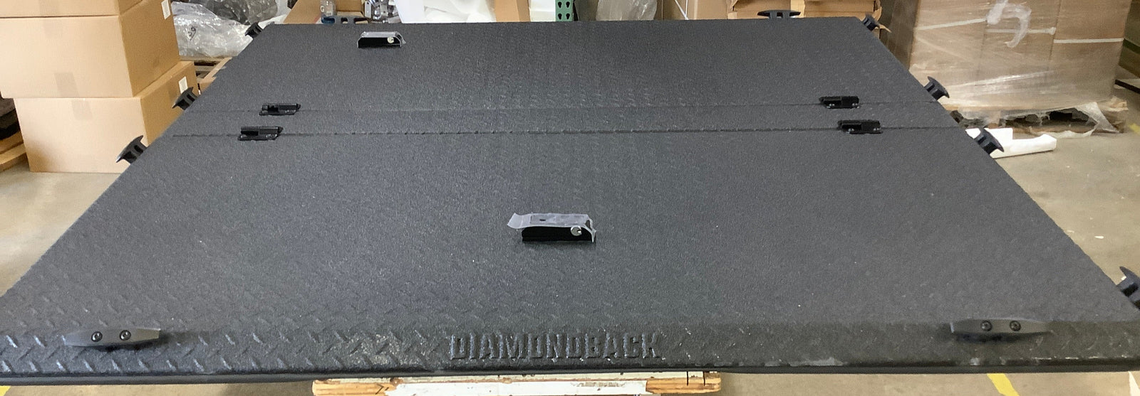 Outlet DiamondBack HD